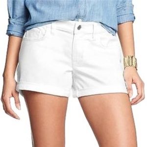 Old Navy White Denim Boyfriend Shorts - Size 4